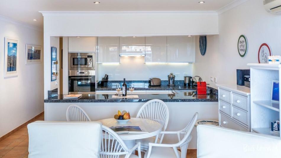 Hagen Apartamento Playa La Arena Puerto de Santiago  Zewnętrze zdjęcie